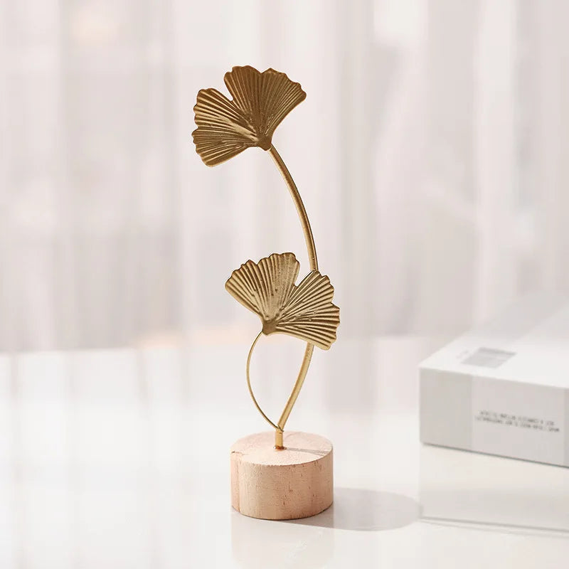 1pcs Golden Ginkgo Leaf Feather
