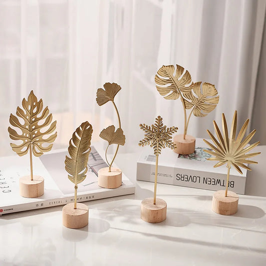 1pcs Golden Ginkgo Leaf Feather