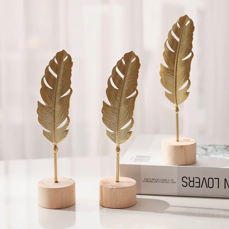 1pcs Golden Ginkgo Leaf Feather